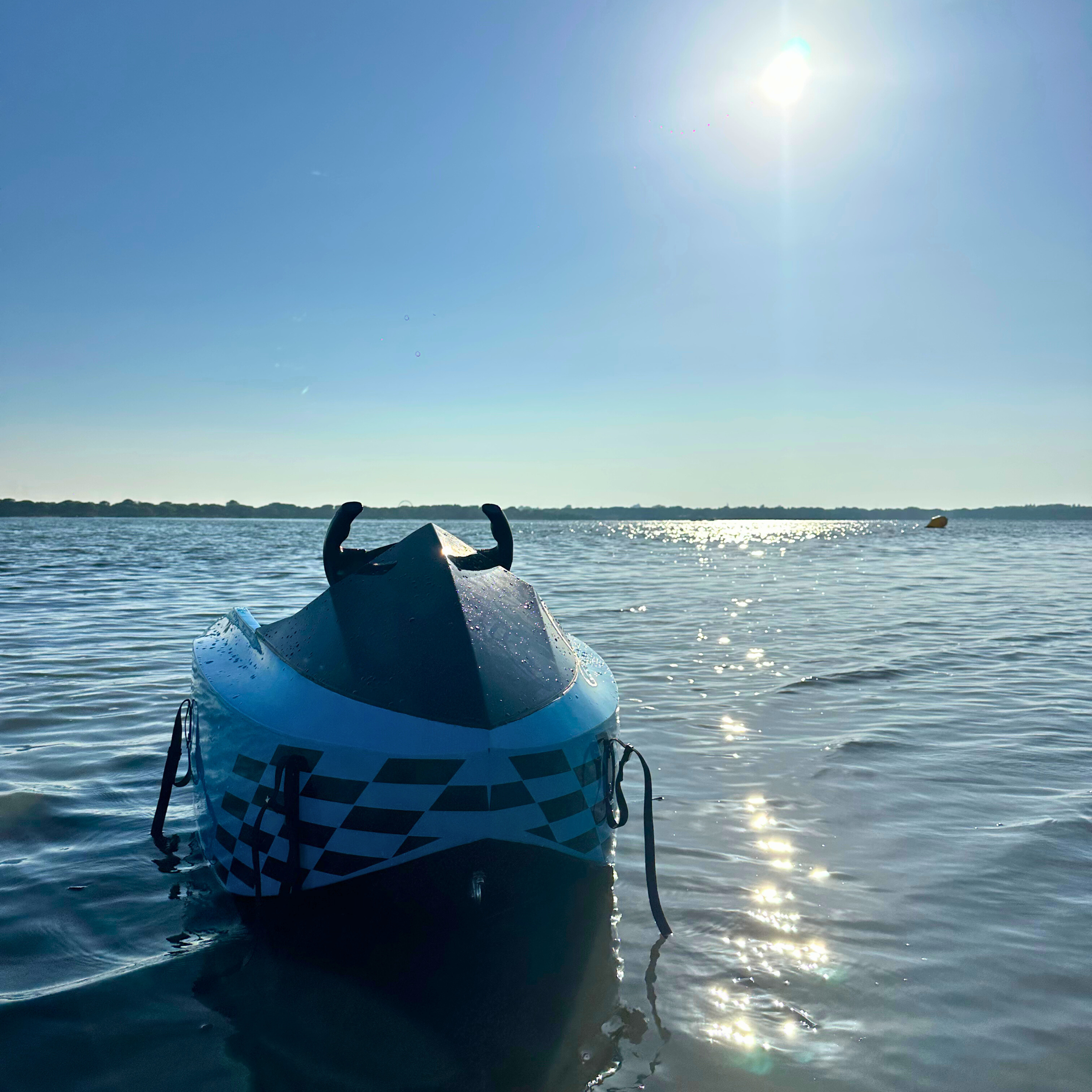 Expérience Mini Boat sur l'eau